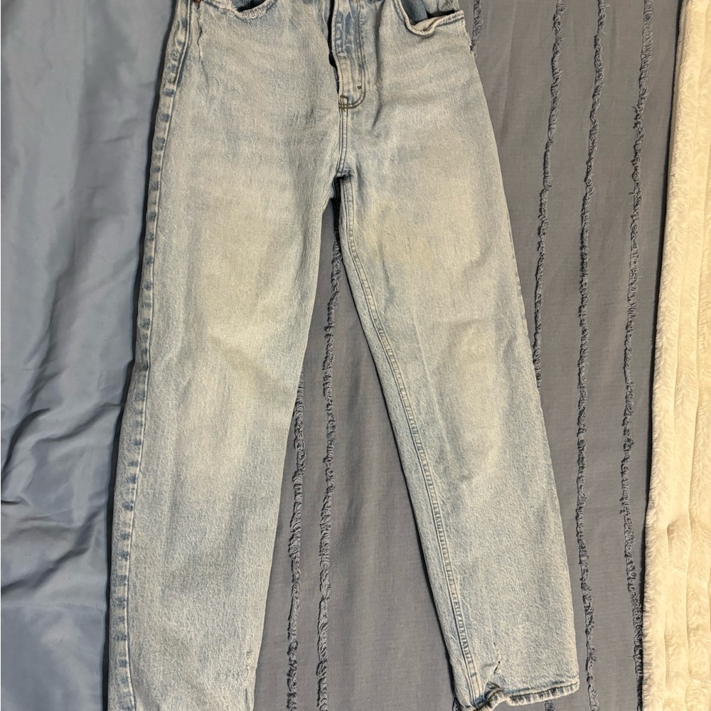 Abercrombie & Fitch Light Wash Denim